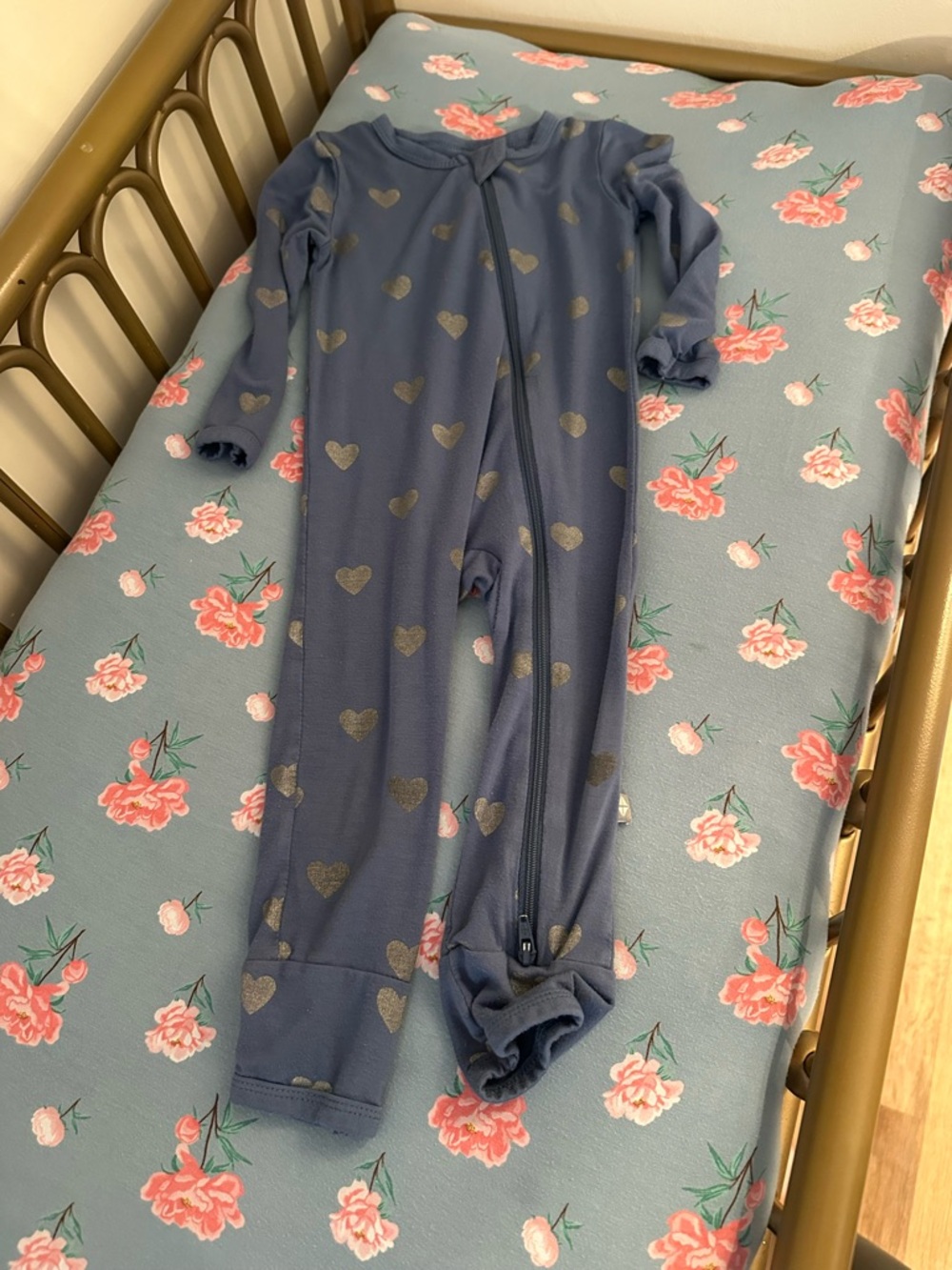 Kyte BABY Blue Footed One-Piece with Gold Hearts